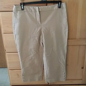 Rafaella Khaki Capris 14 Ladies